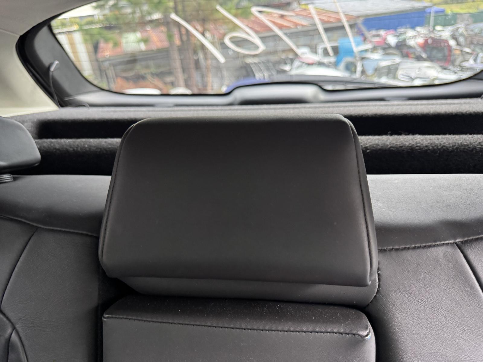 View NISSAN DUALIS 2011 5 Door Station Wagon Breaking