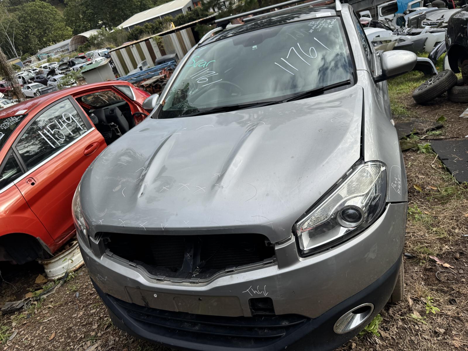 View NISSAN DUALIS 2011 5 Door Station Wagon Breaking