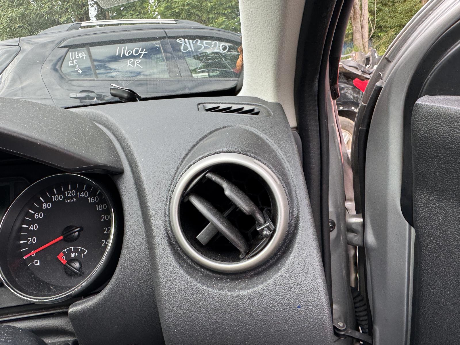View NISSAN DUALIS 2011 5 Door Station Wagon Breaking