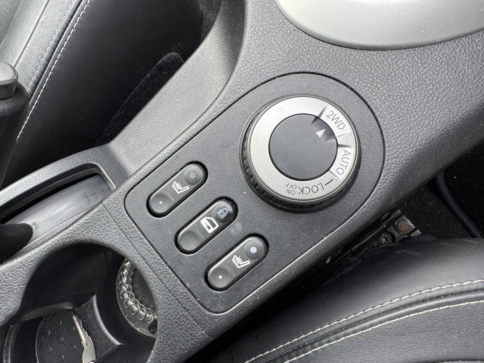 View NISSAN DUALIS 2011 5 Door Station Wagon Breaking