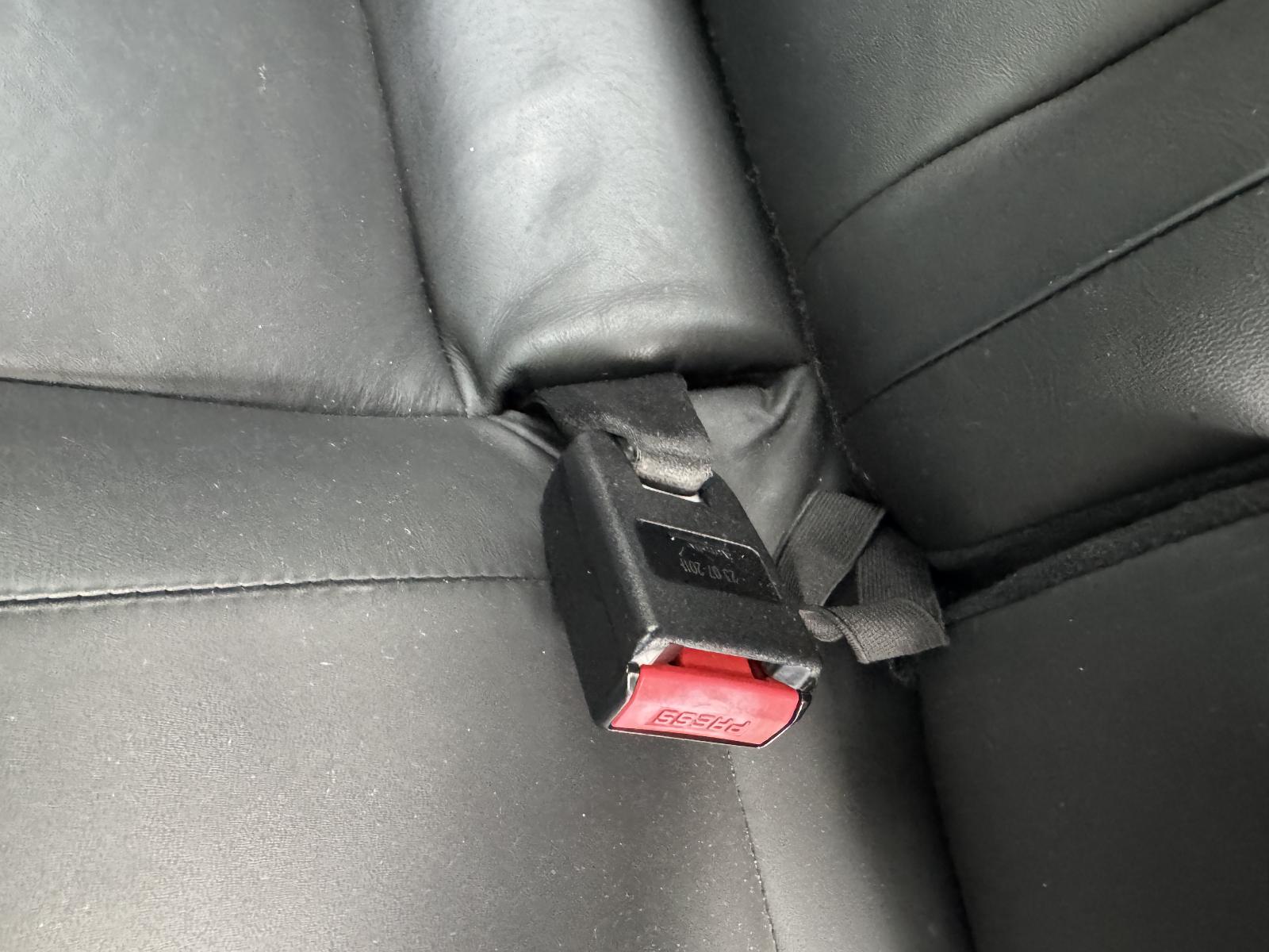 View NISSAN DUALIS 2011 5 Door Station Wagon Breaking