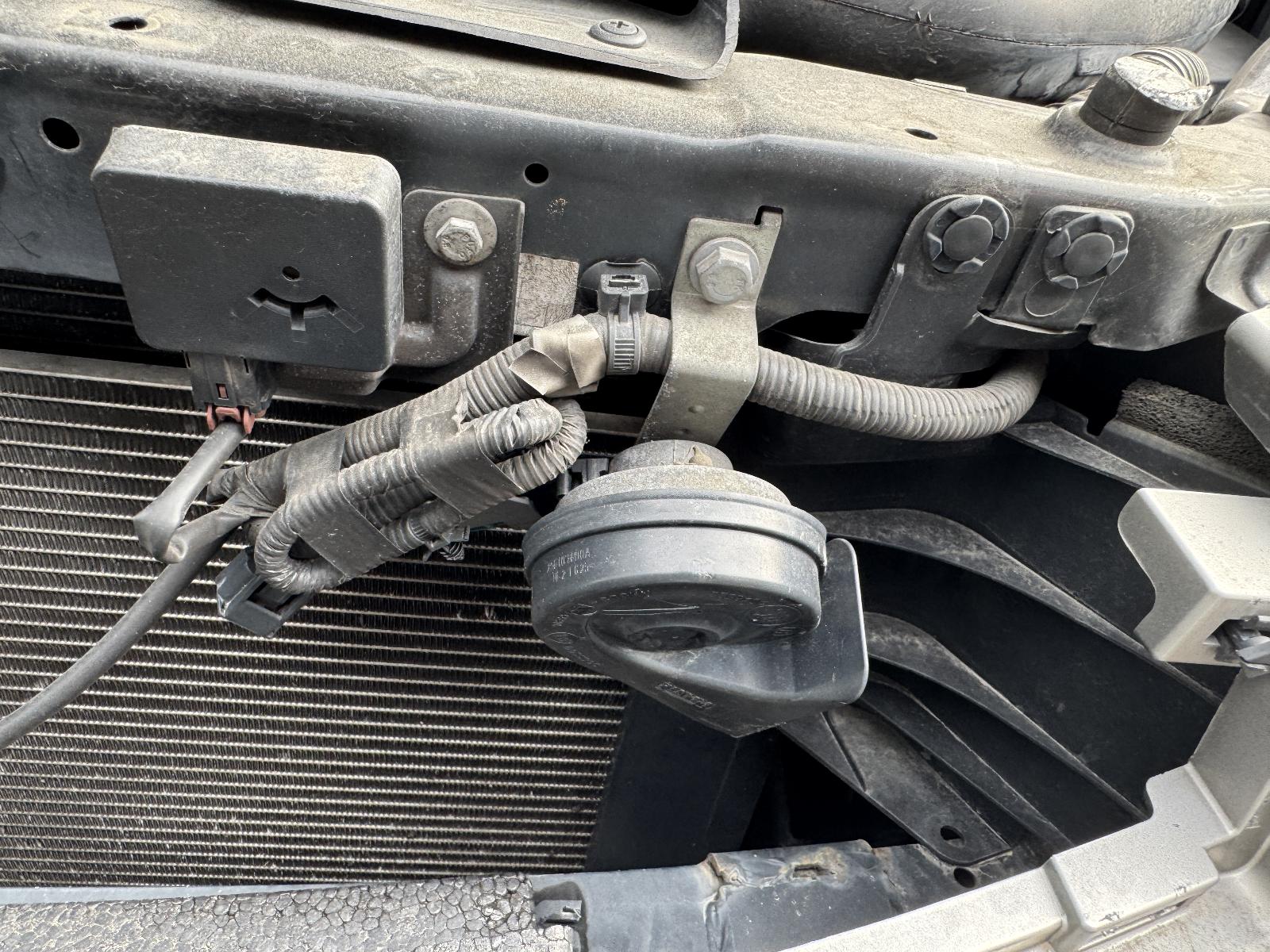 View NISSAN DUALIS 2011 5 Door Station Wagon Breaking