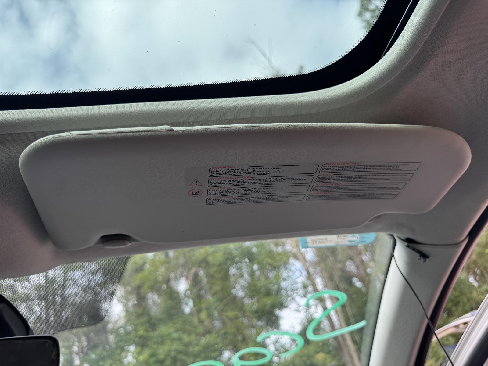 View NISSAN DUALIS 2011 5 Door Station Wagon Breaking