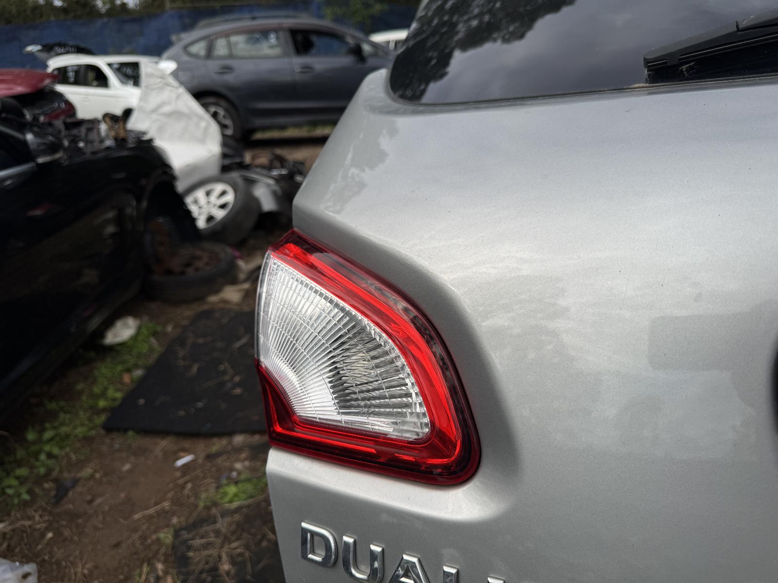 View NISSAN DUALIS 2011 5 Door Station Wagon Breaking