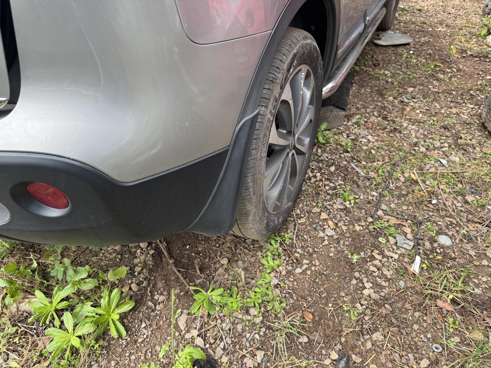 View NISSAN DUALIS 2011 5 Door Station Wagon Breaking