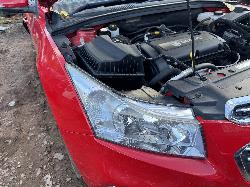 View HOLDEN CRUZE 2016 4 Door Sedan Breaking