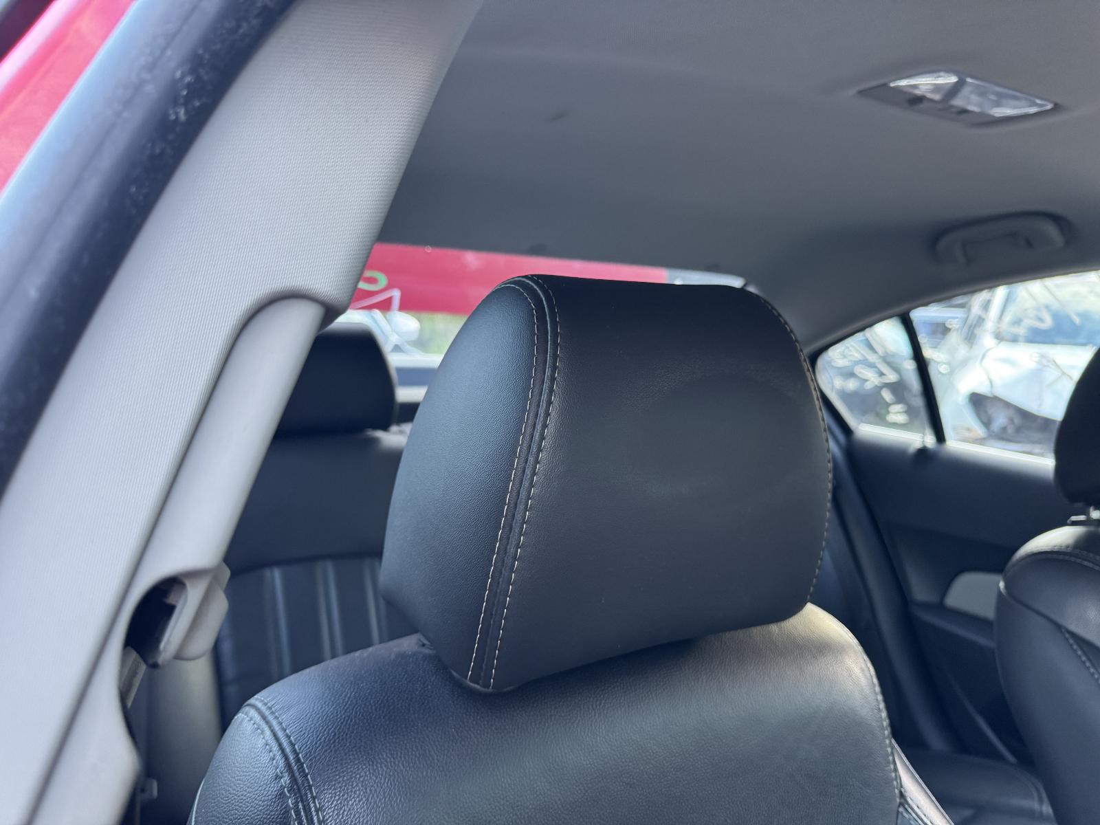 View HOLDEN CRUZE 2016 4 Door Sedan Breaking