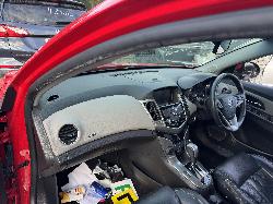 View HOLDEN CRUZE 2016 4 Door Sedan Breaking