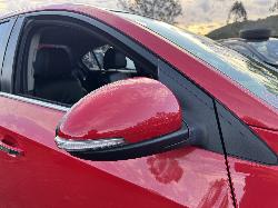 View HOLDEN CRUZE 2016 4 Door Sedan Breaking