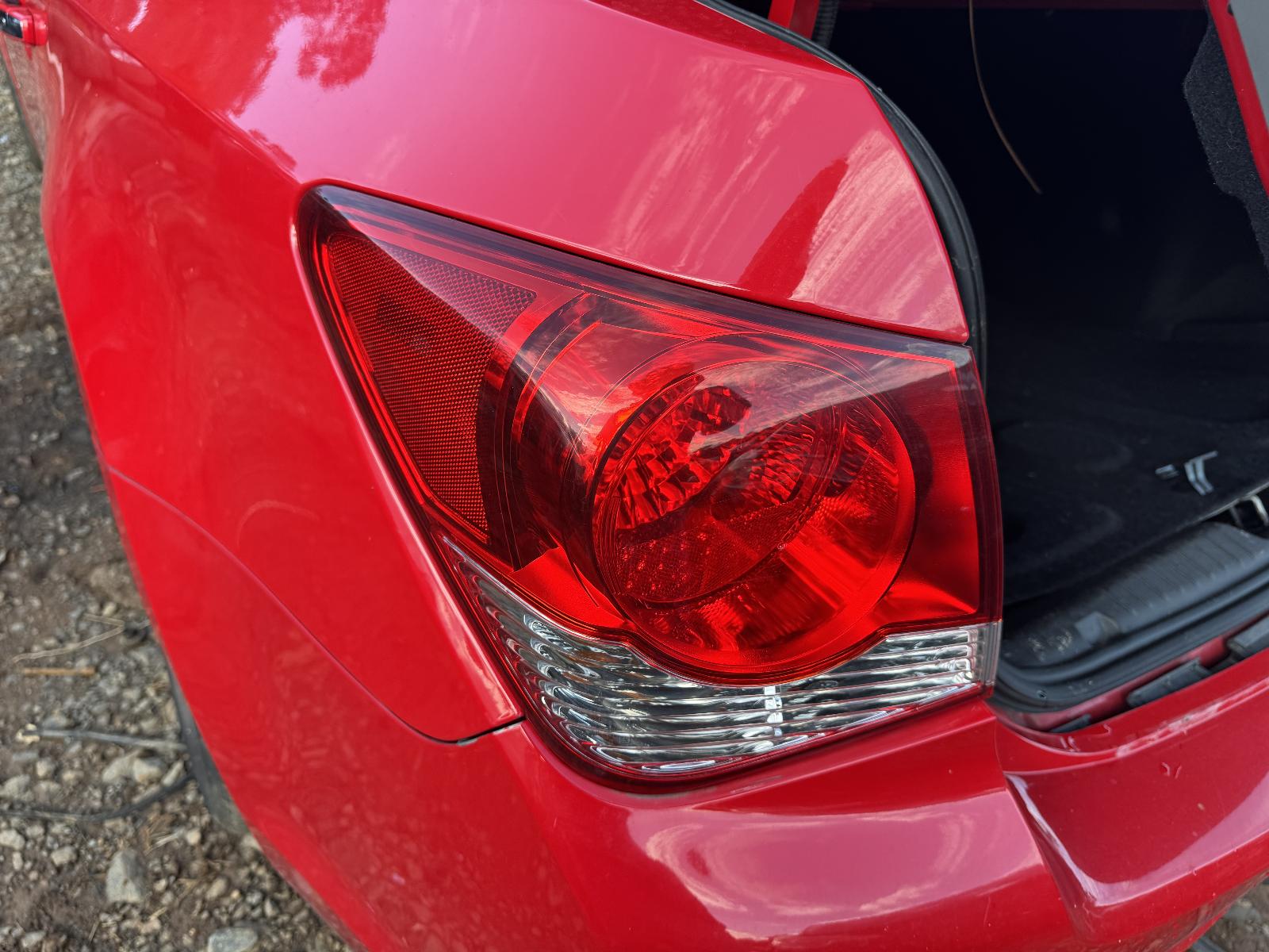 View HOLDEN CRUZE 2016 4 Door Sedan Breaking