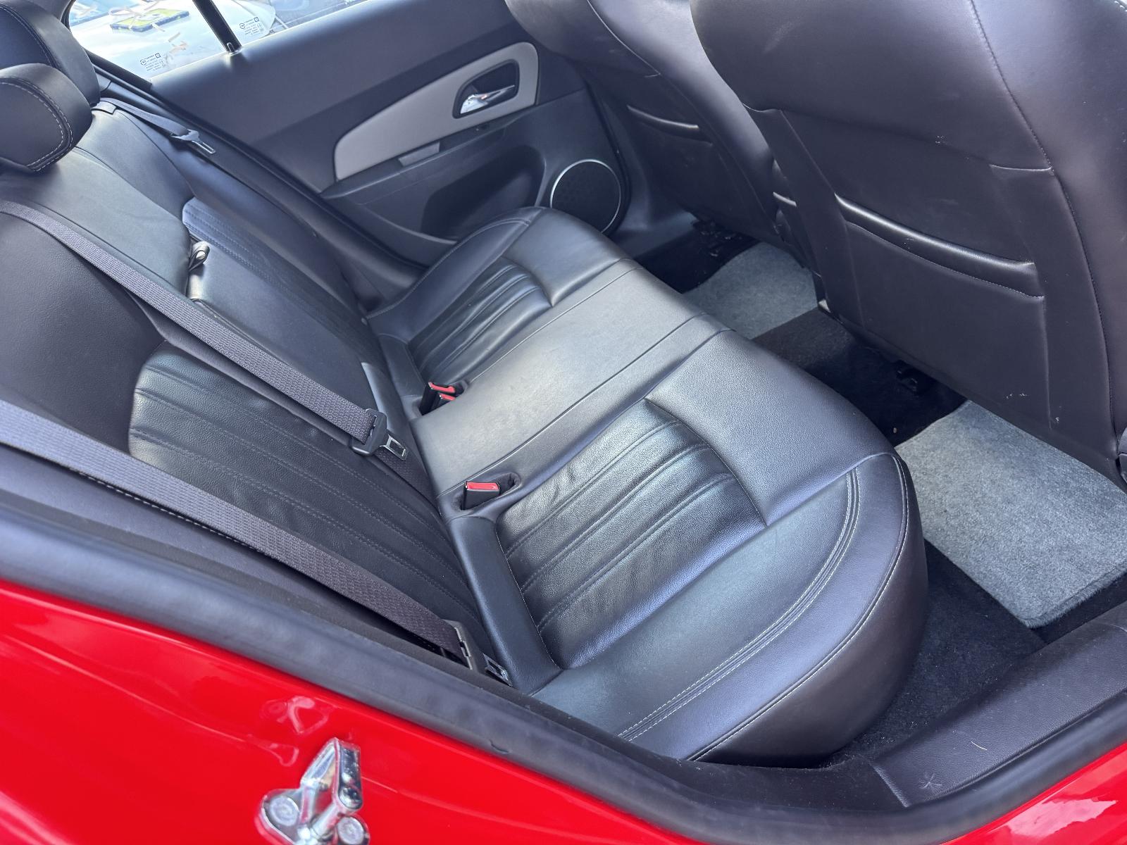 View HOLDEN CRUZE 2016 4 Door Sedan Breaking