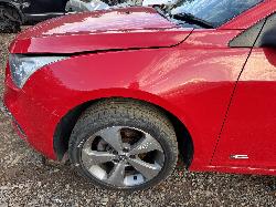 View HOLDEN CRUZE 2016 4 Door Sedan Breaking