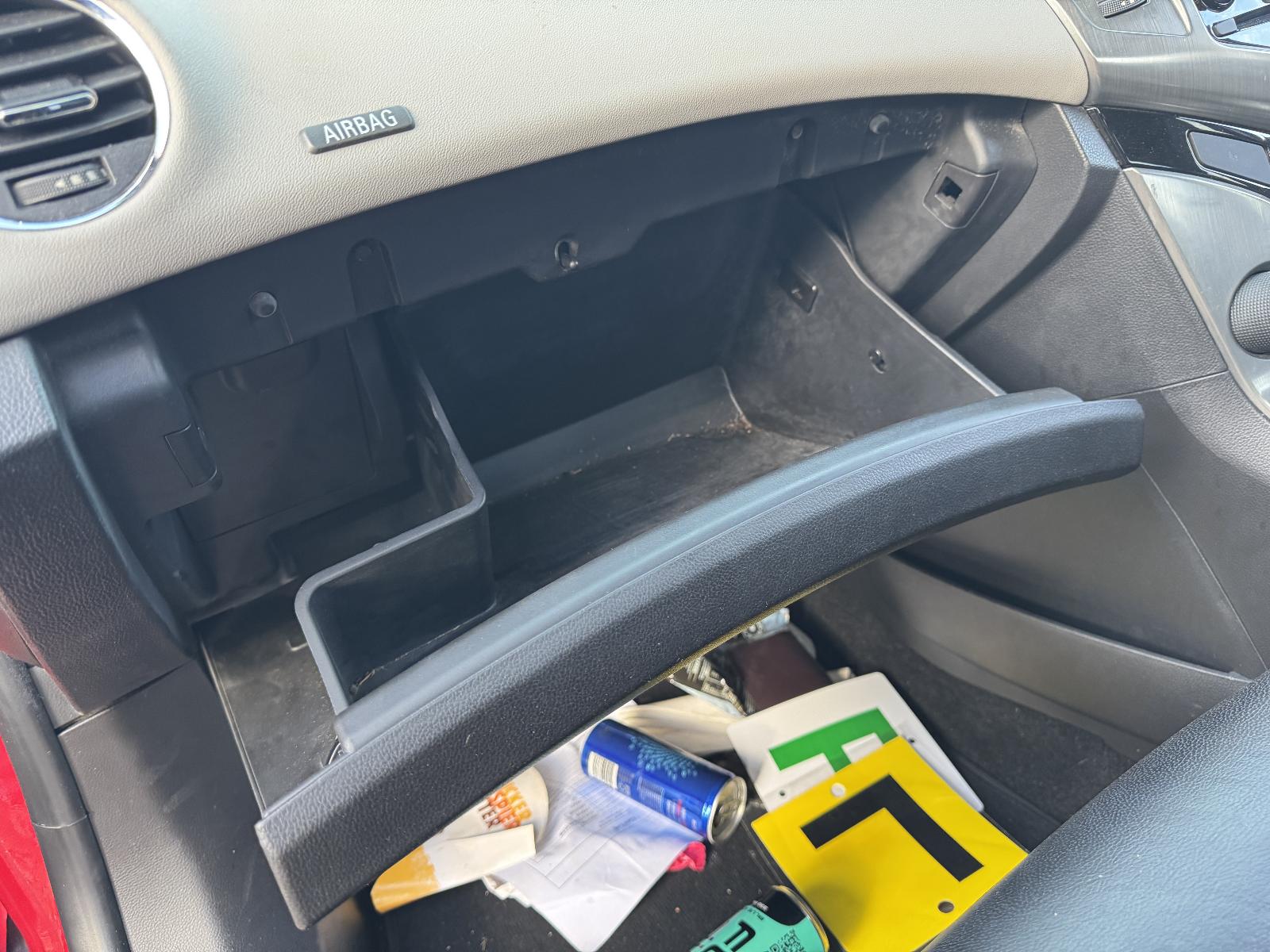 View HOLDEN CRUZE 2016 4 Door Sedan Breaking