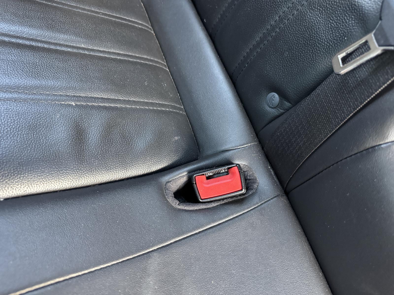 View HOLDEN CRUZE 2016 4 Door Sedan Breaking