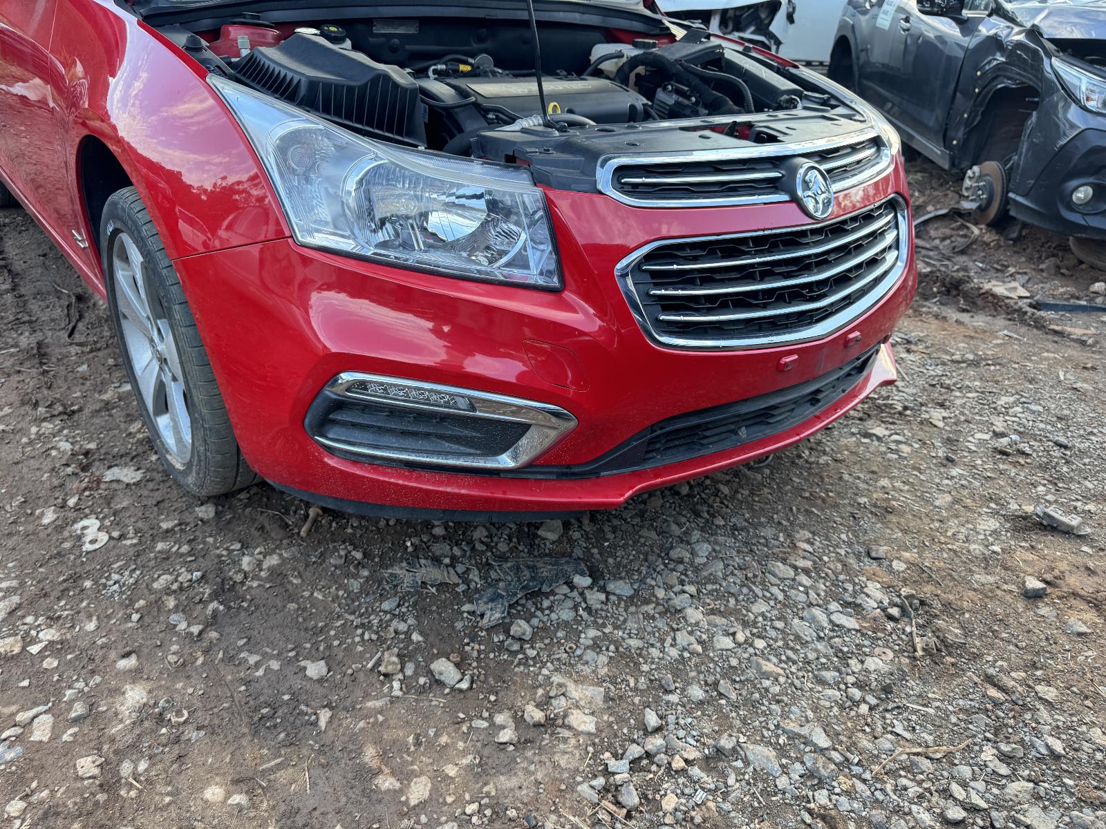 View HOLDEN CRUZE 2016 4 Door Sedan Breaking