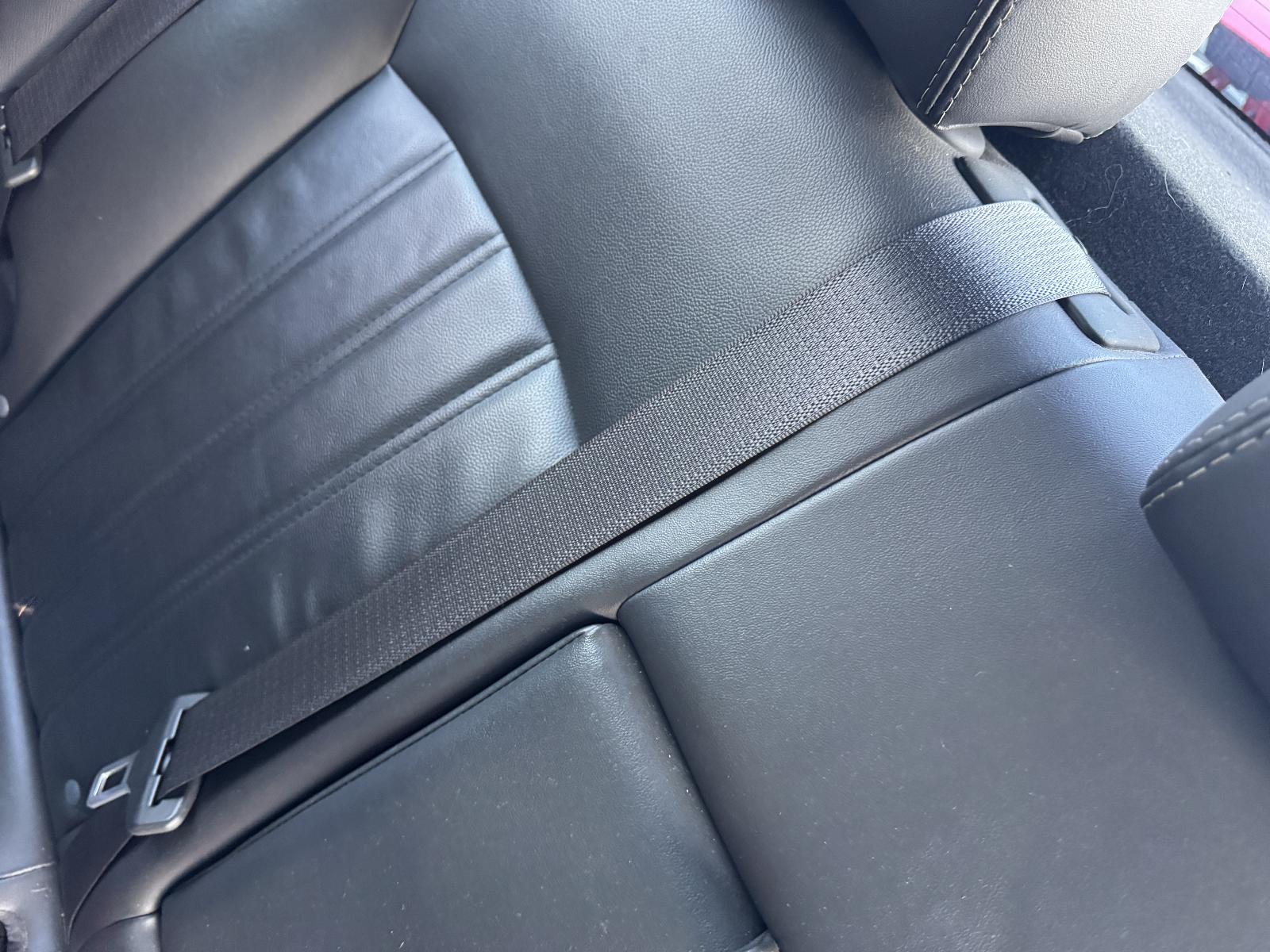View HOLDEN CRUZE 2016 4 Door Sedan Breaking