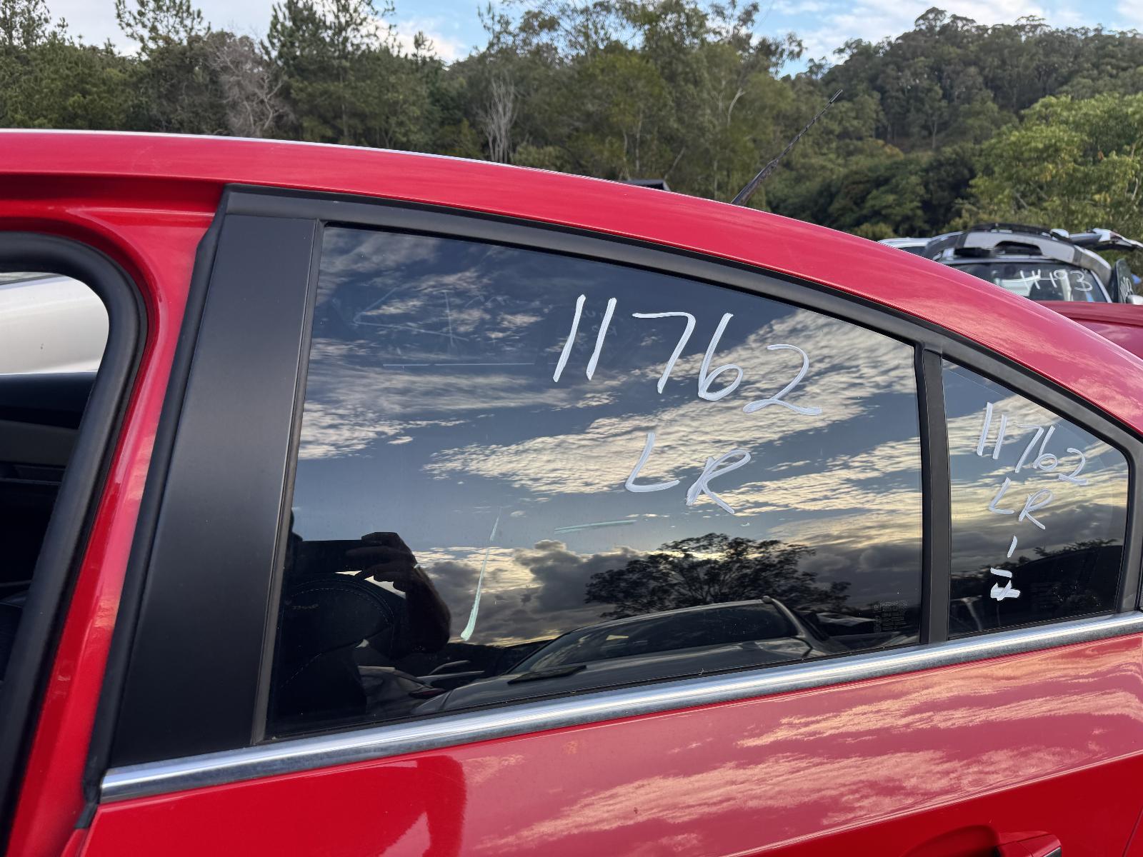 View HOLDEN CRUZE 2016 4 Door Sedan Breaking