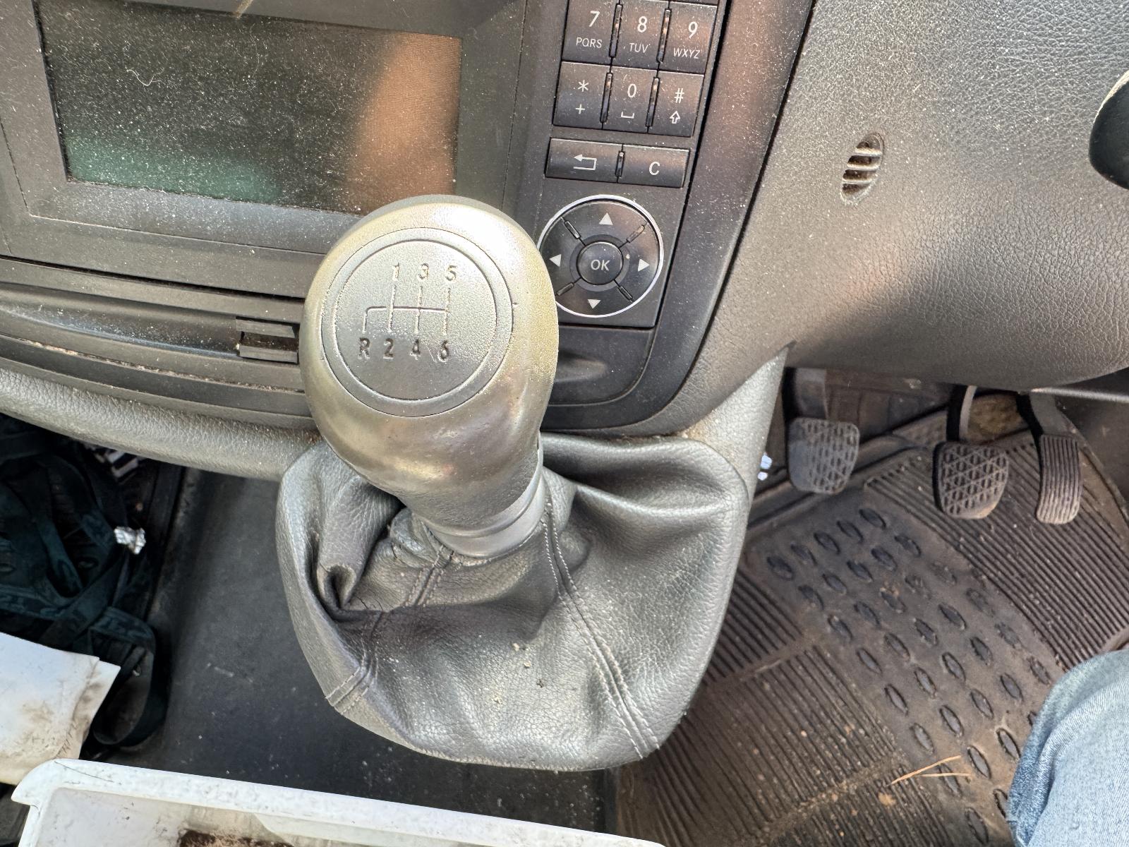 View MERCEDES VITO 2013 2 Door Van Breaking