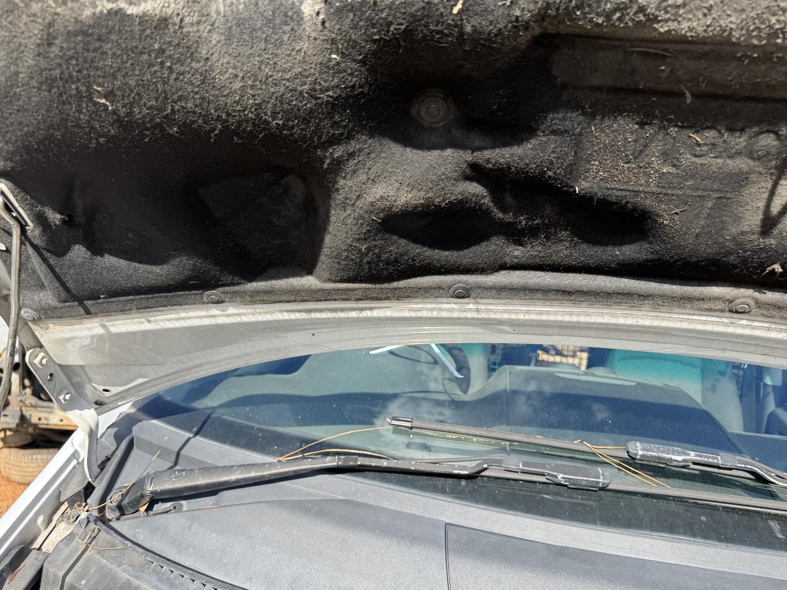 View MERCEDES VITO 2013 2 Door Van Breaking