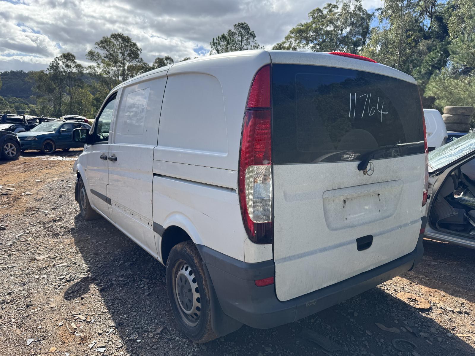 View MERCEDES VITO 2013 2 Door Van Breaking