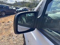 View MERCEDES VITO 2013 2 Door Van Breaking
