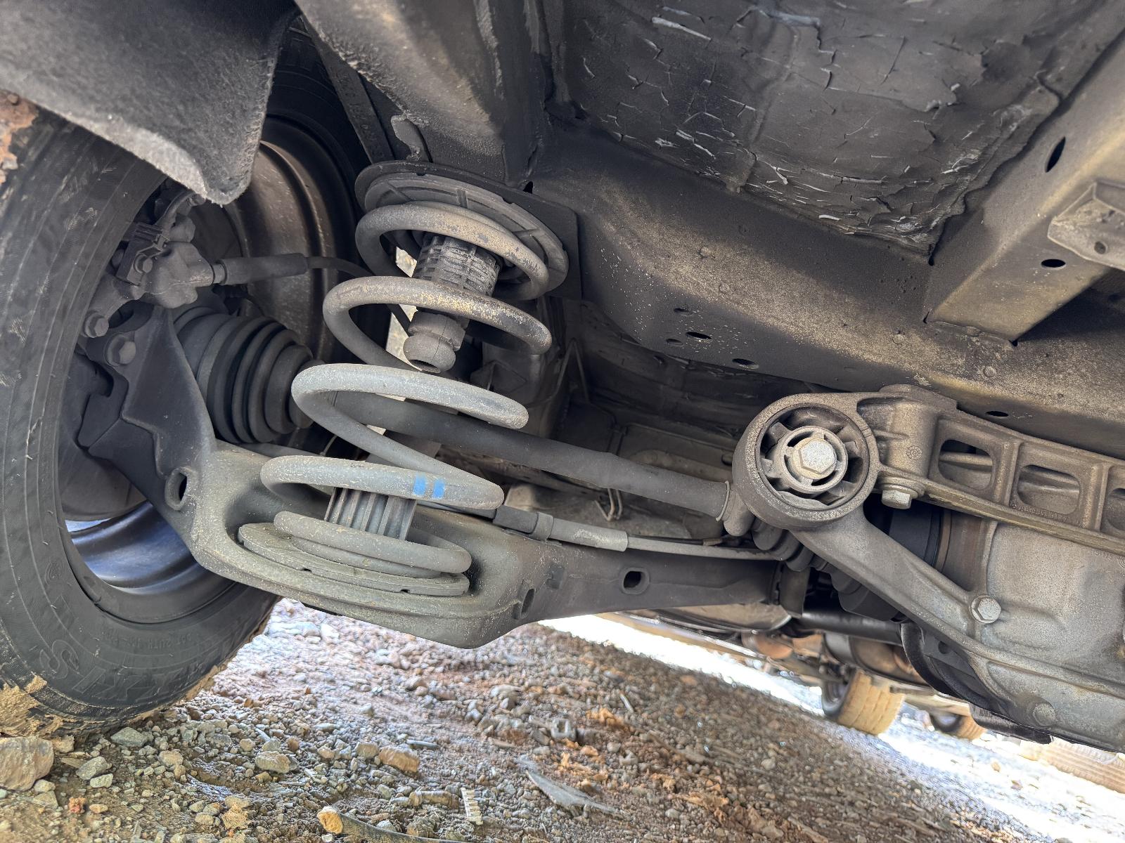 View MERCEDES VITO 2013 2 Door Van Breaking