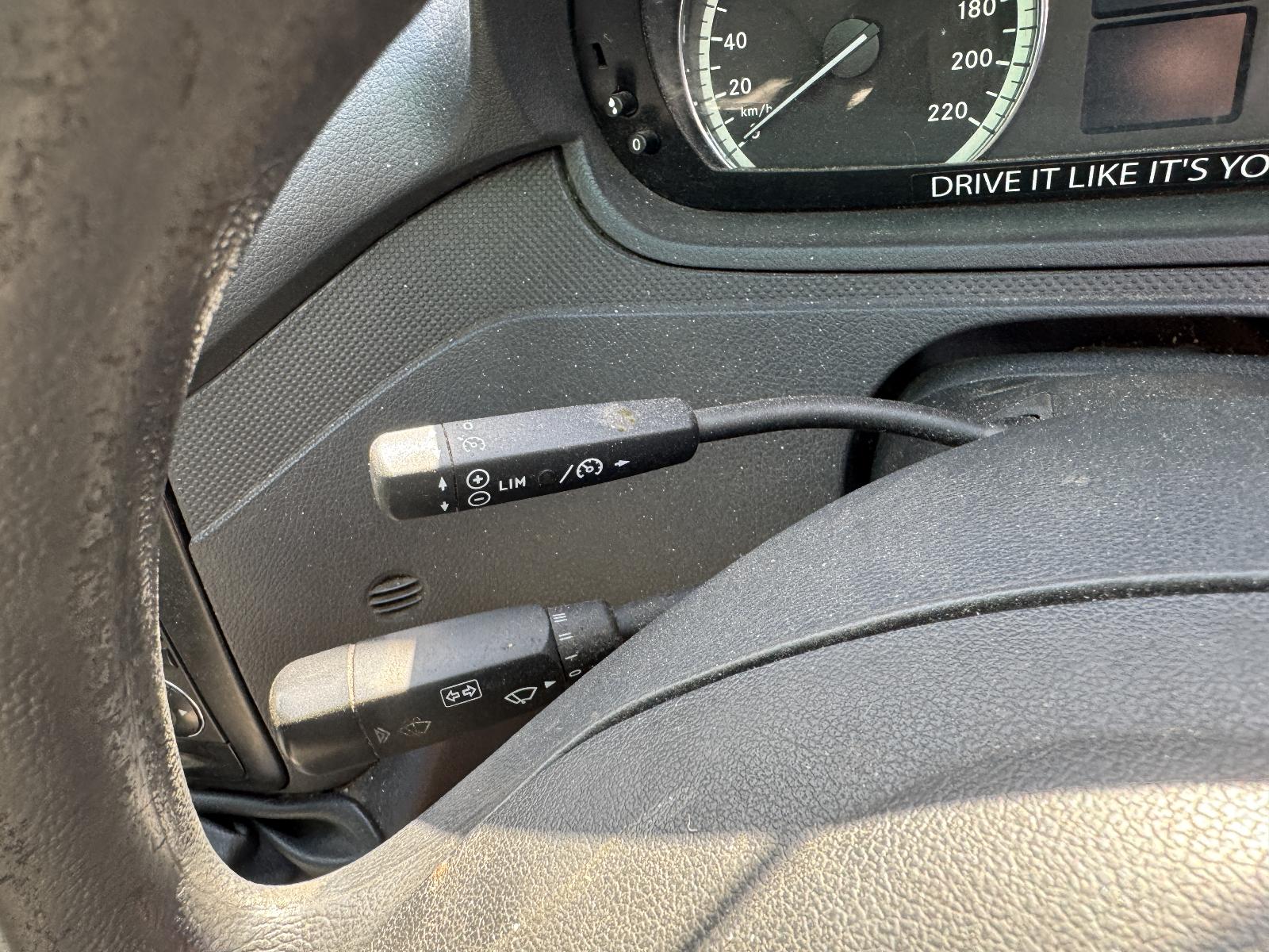 View MERCEDES VITO 2013 2 Door Van Breaking