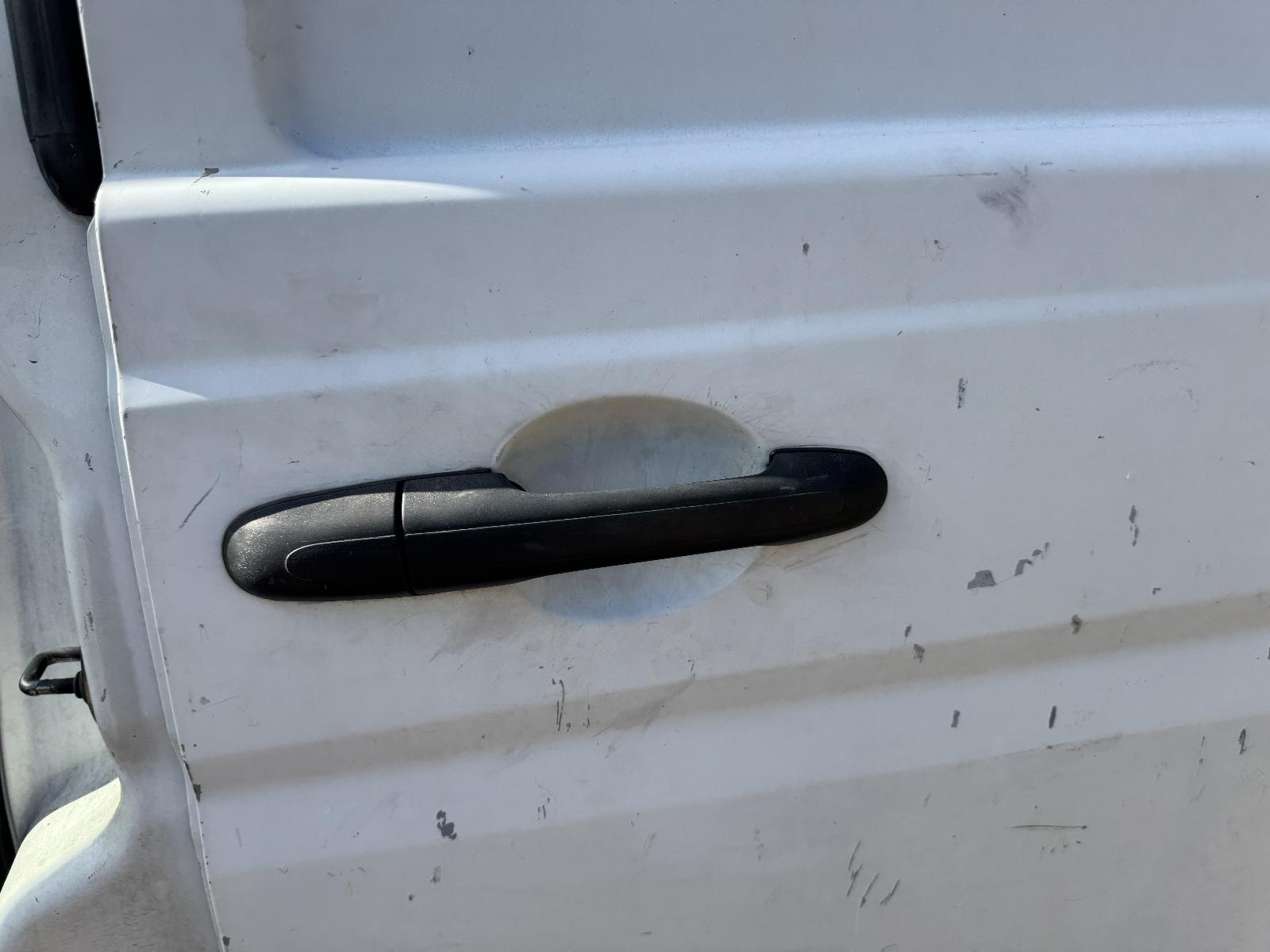 View MERCEDES VITO 2013 2 Door Van Breaking