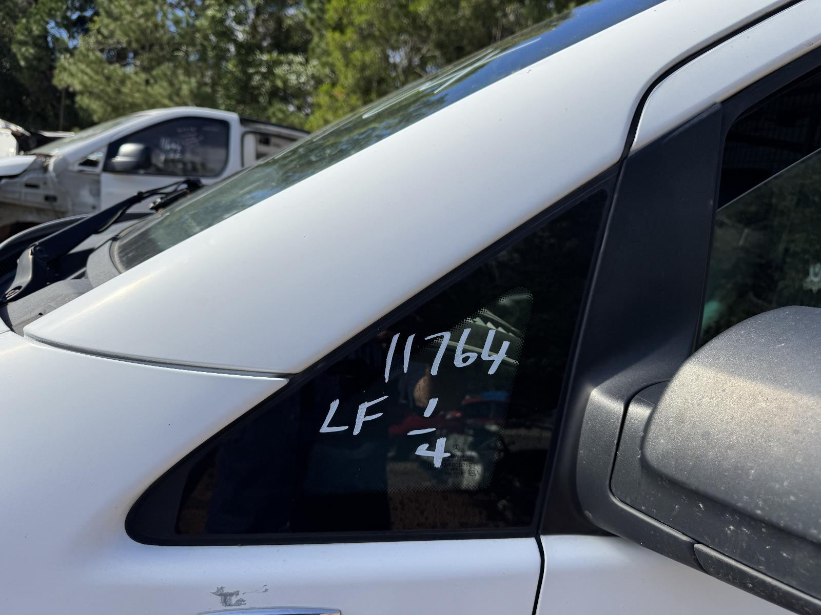 View MERCEDES VITO 2013 2 Door Van Breaking