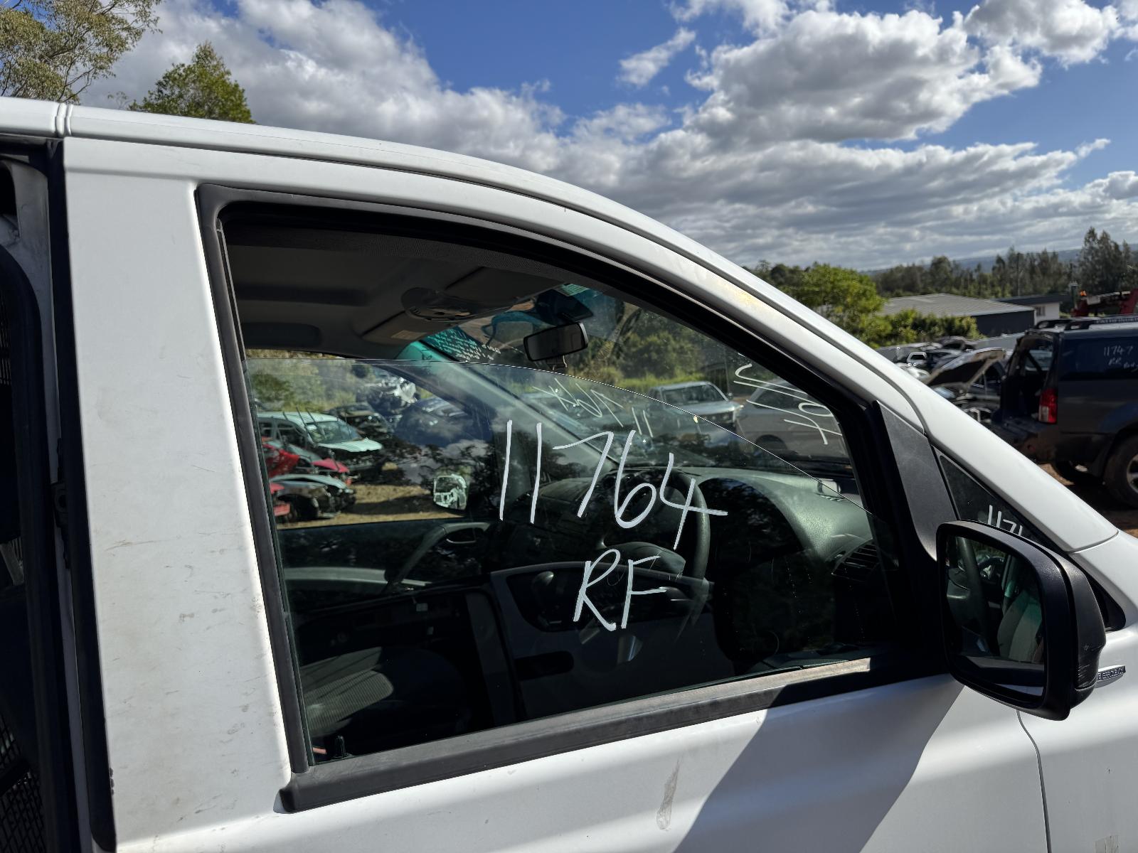 View MERCEDES VITO 2013 2 Door Van Breaking
