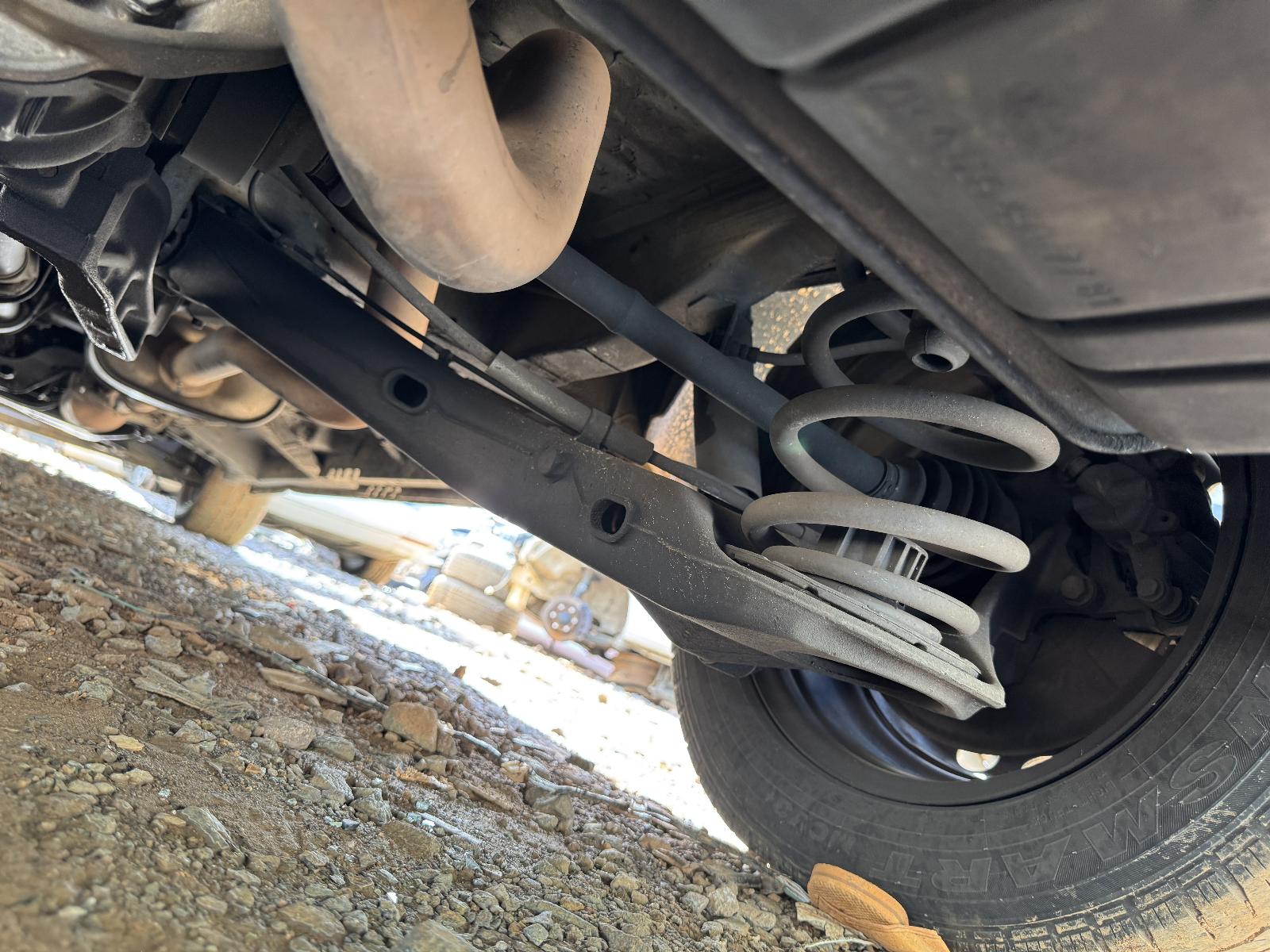 View MERCEDES VITO 2013 2 Door Van Breaking