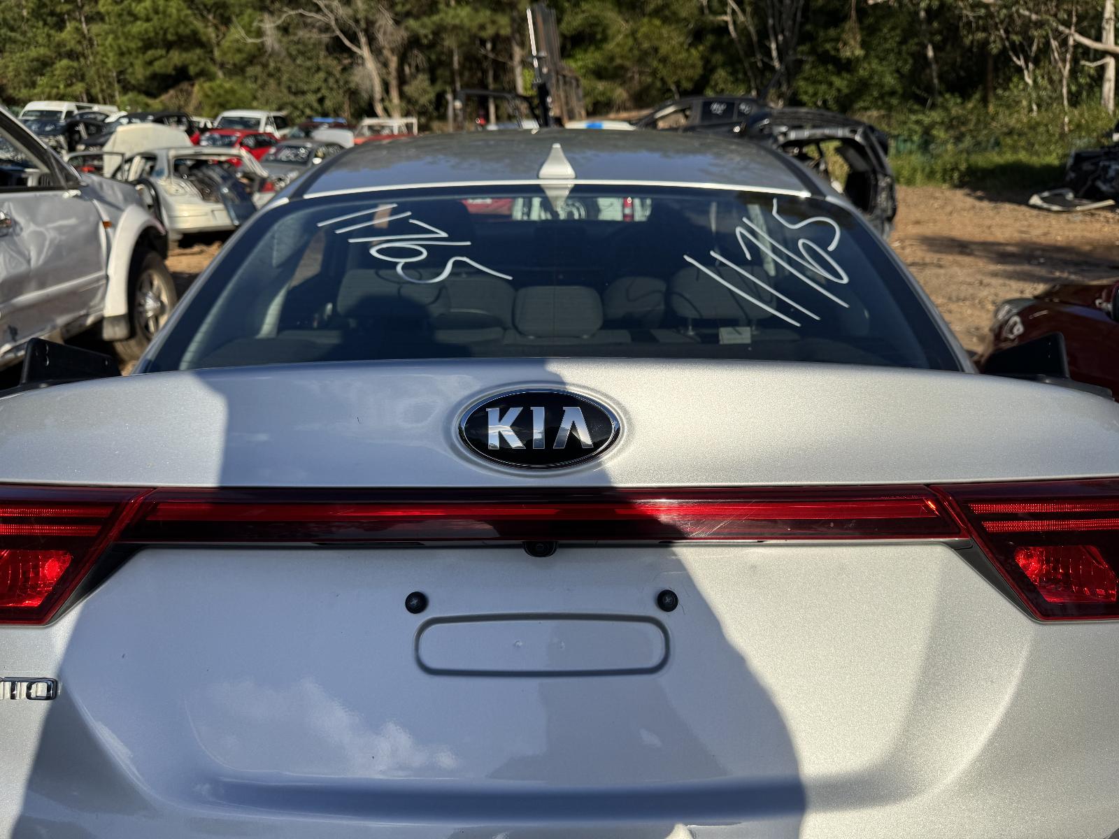 View KIA CERATO 2020 4 Door Sedan Breaking