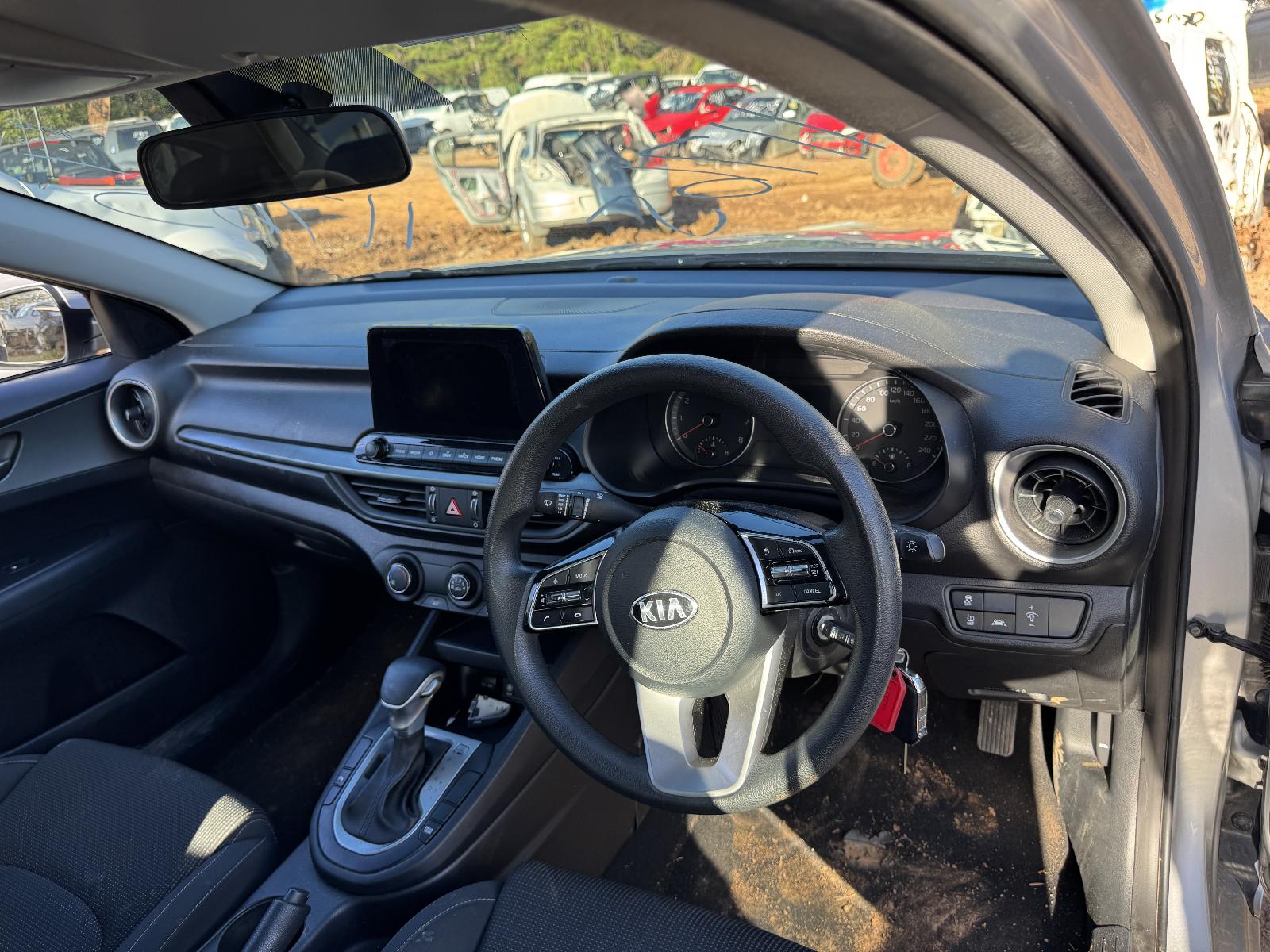 View KIA CERATO 2020 4 Door Sedan Breaking