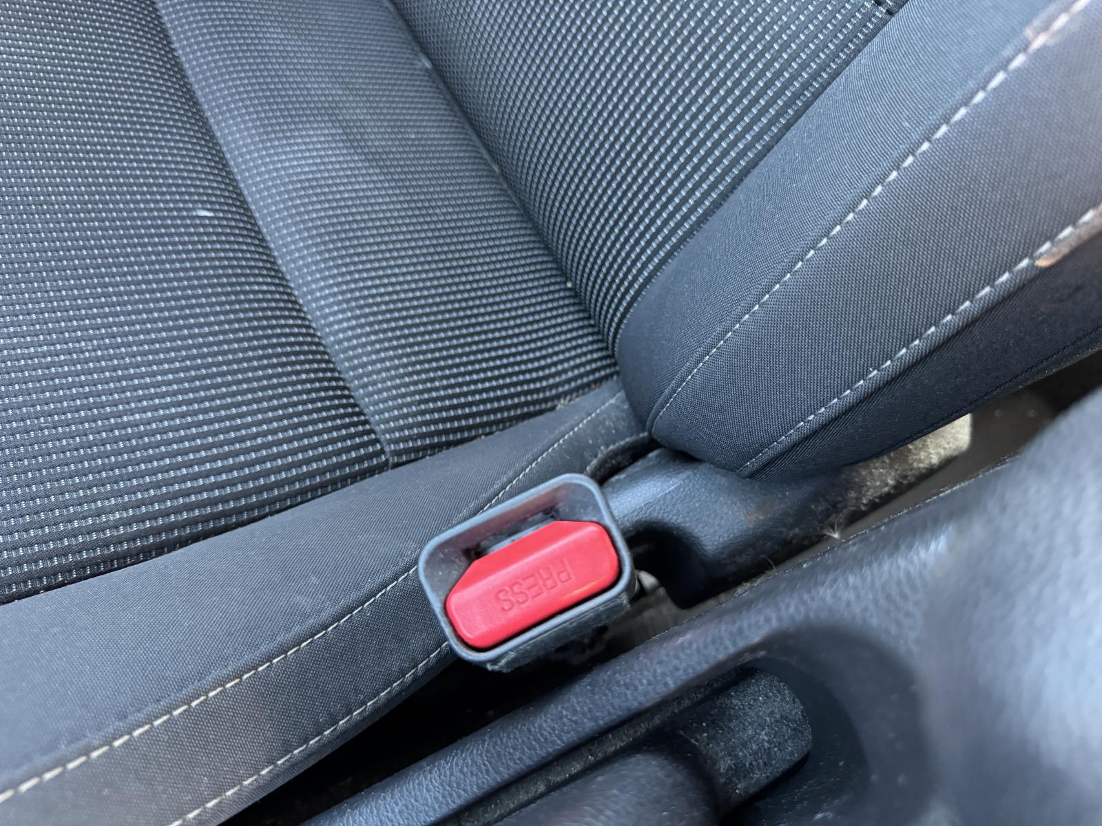 View KIA CERATO 2020 4 Door Sedan Breaking