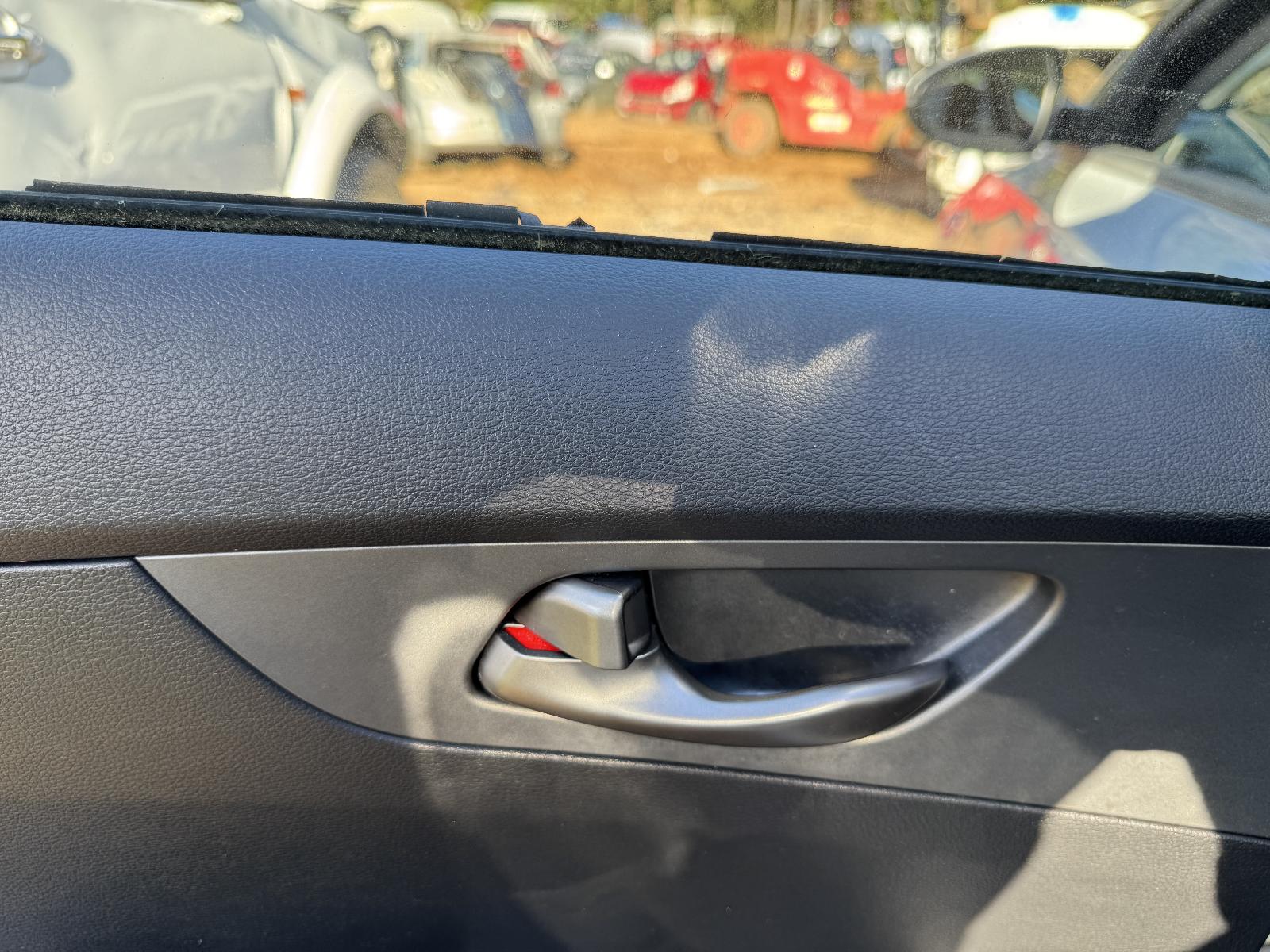 View KIA CERATO 2020 4 Door Sedan Breaking