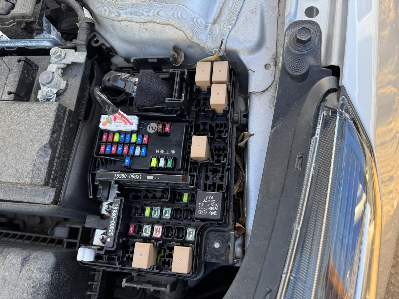 View KIA CERATO 2020 4 Door Sedan Breaking