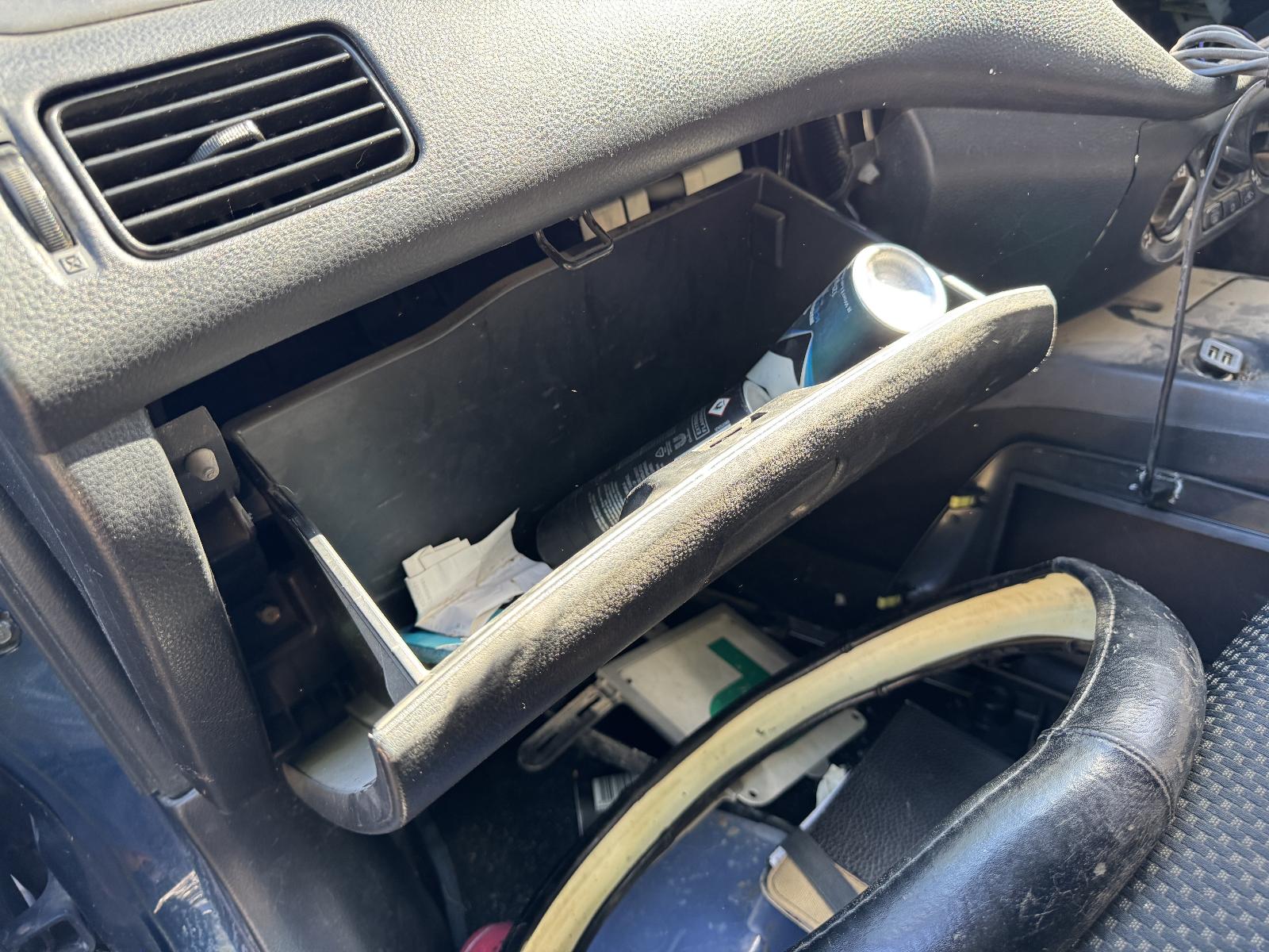 View MITSUBISHI LANCER 2006 4 Door Sedan Breaking