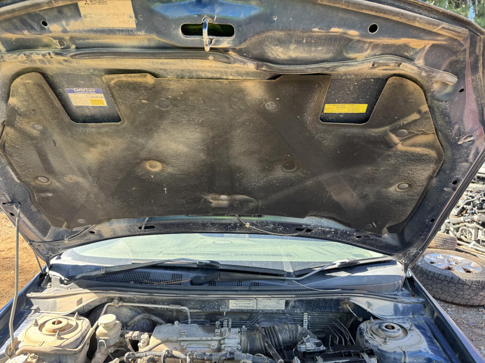 View MITSUBISHI LANCER 2006 4 Door Sedan Breaking