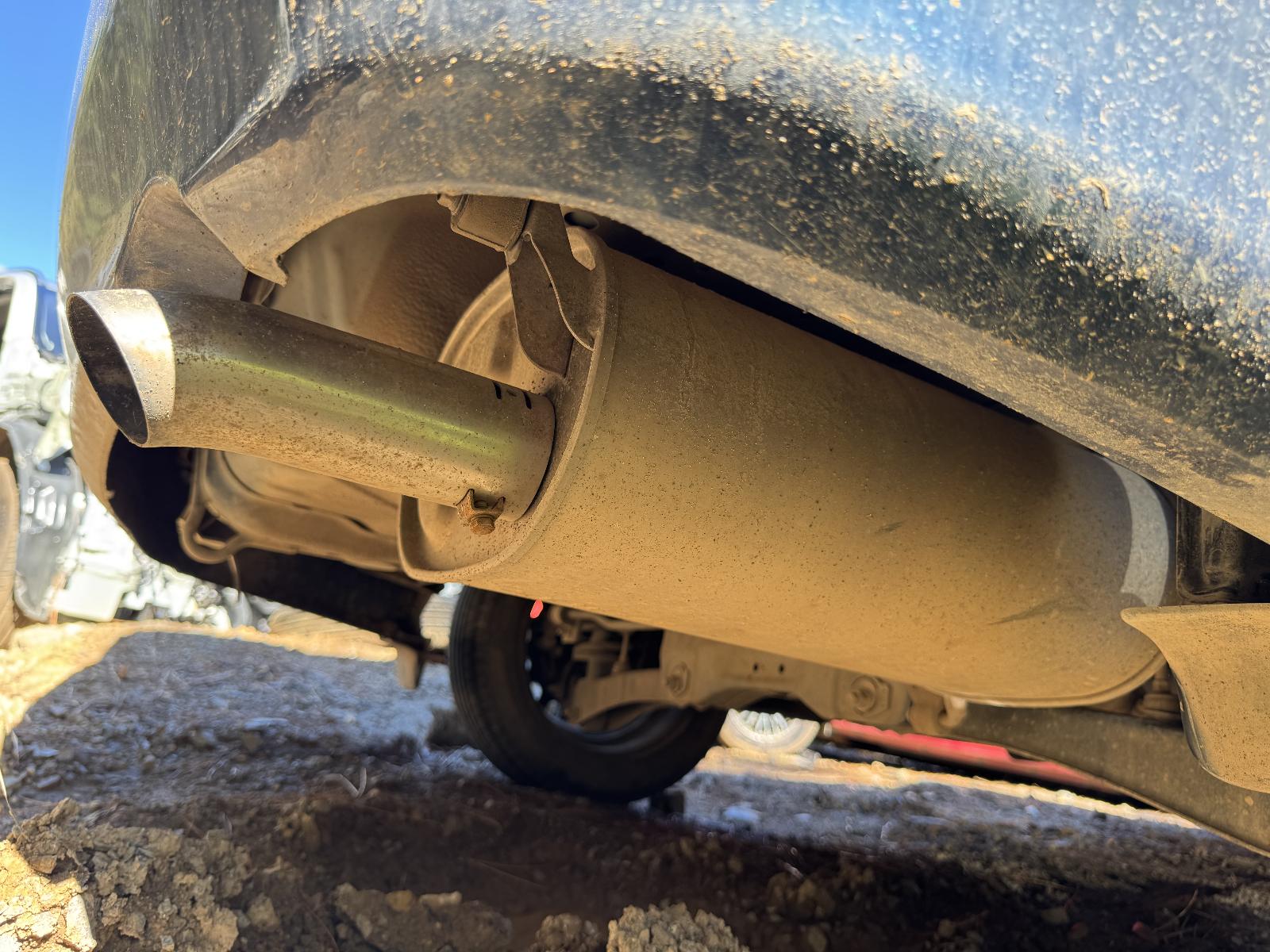 View MITSUBISHI LANCER 2006 4 Door Sedan Breaking