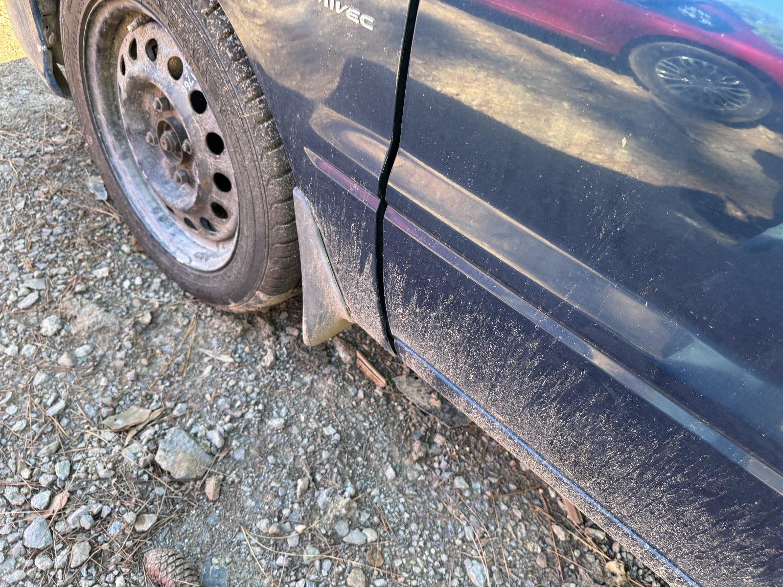 View MITSUBISHI LANCER 2006 4 Door Sedan Breaking