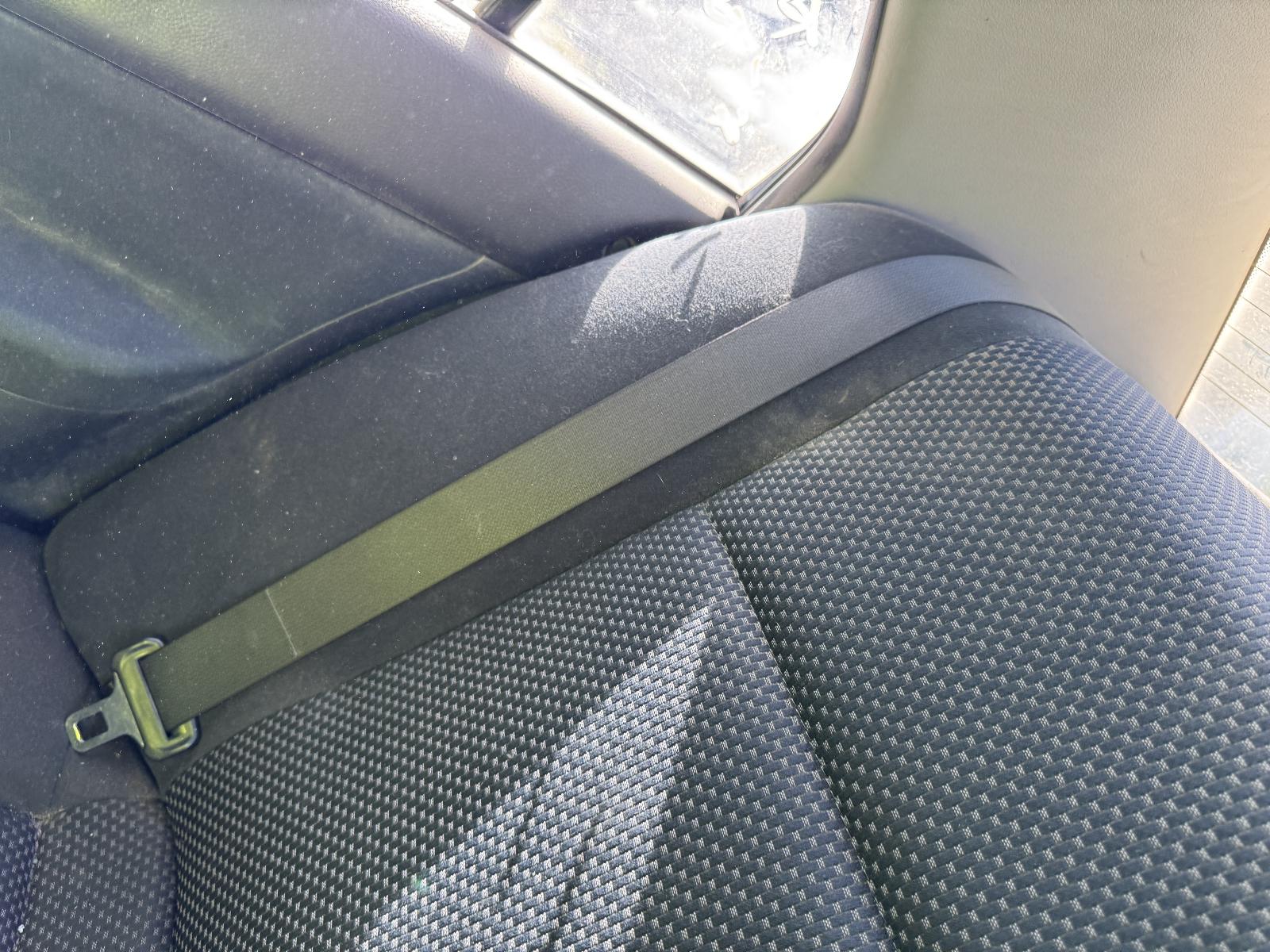 View MITSUBISHI LANCER 2006 4 Door Sedan Breaking