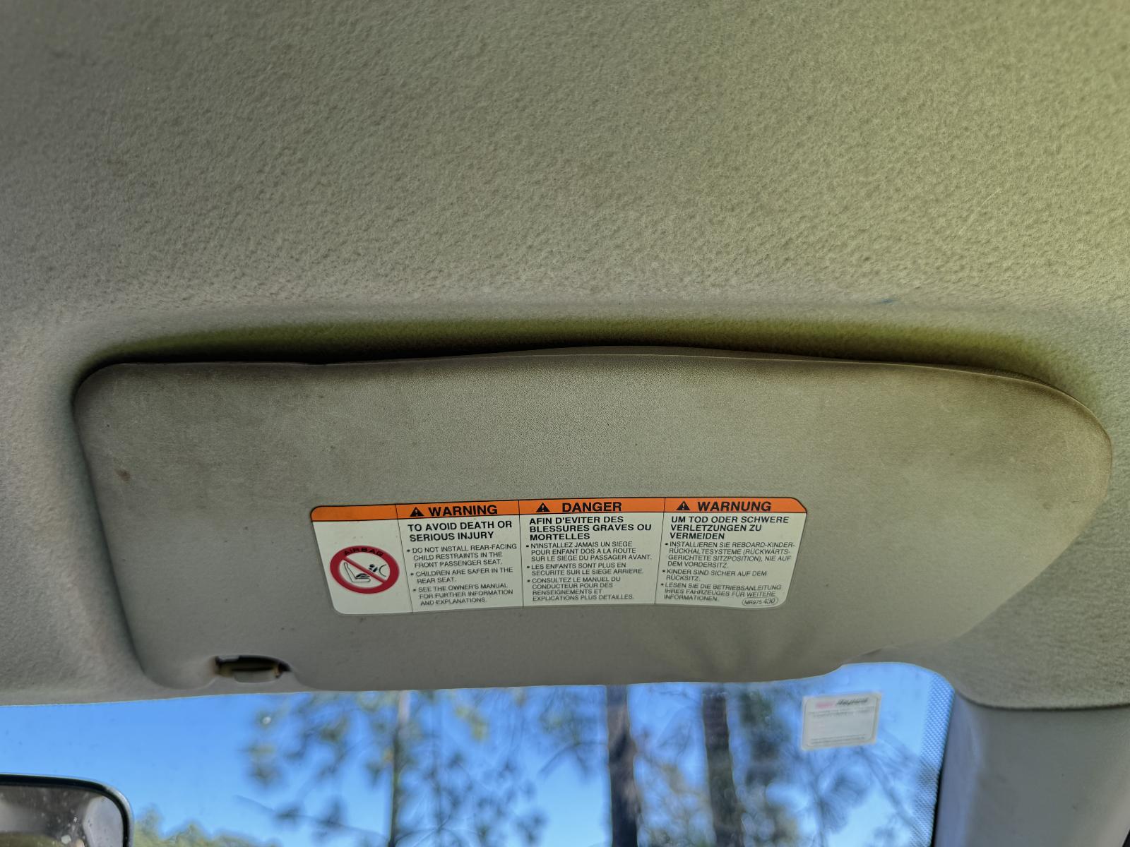 View MITSUBISHI LANCER 2006 4 Door Sedan Breaking