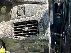 View MITSUBISHI LANCER 2006 4 Door Sedan Breaking