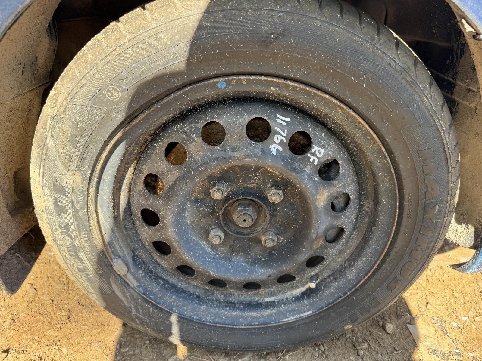 View MITSUBISHI LANCER 2006 4 Door Sedan Breaking