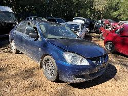 View MITSUBISHI LANCER 2006 4 Door Sedan Breaking