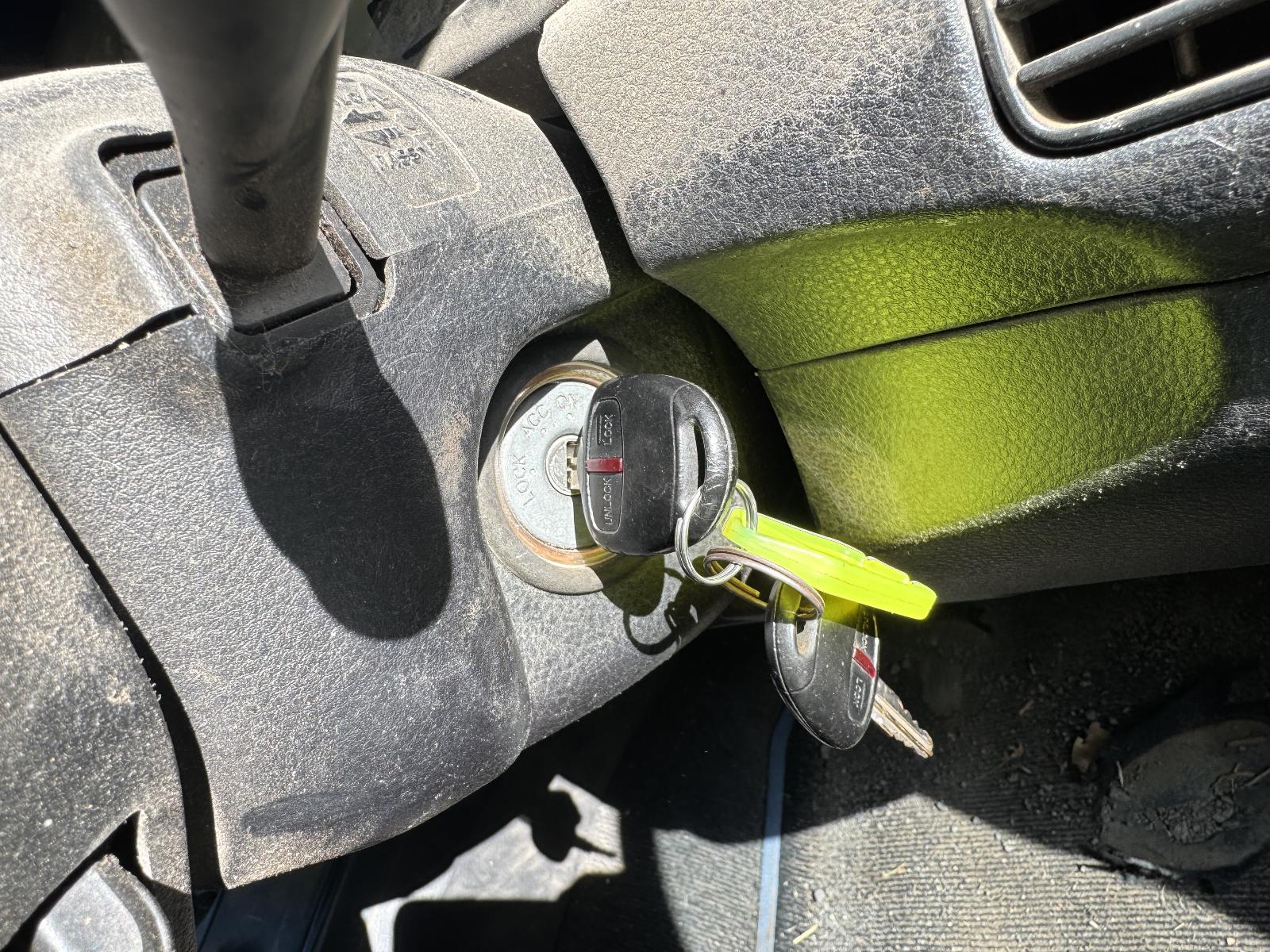 View MITSUBISHI LANCER 2006 4 Door Sedan Breaking
