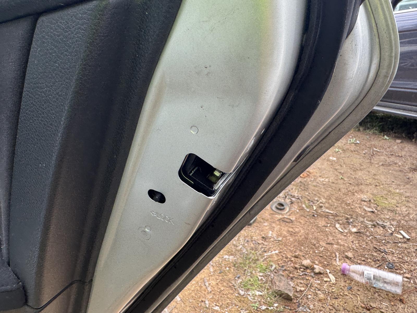 View NISSAN PULSAR 2015 4 Door Sedan Breaking