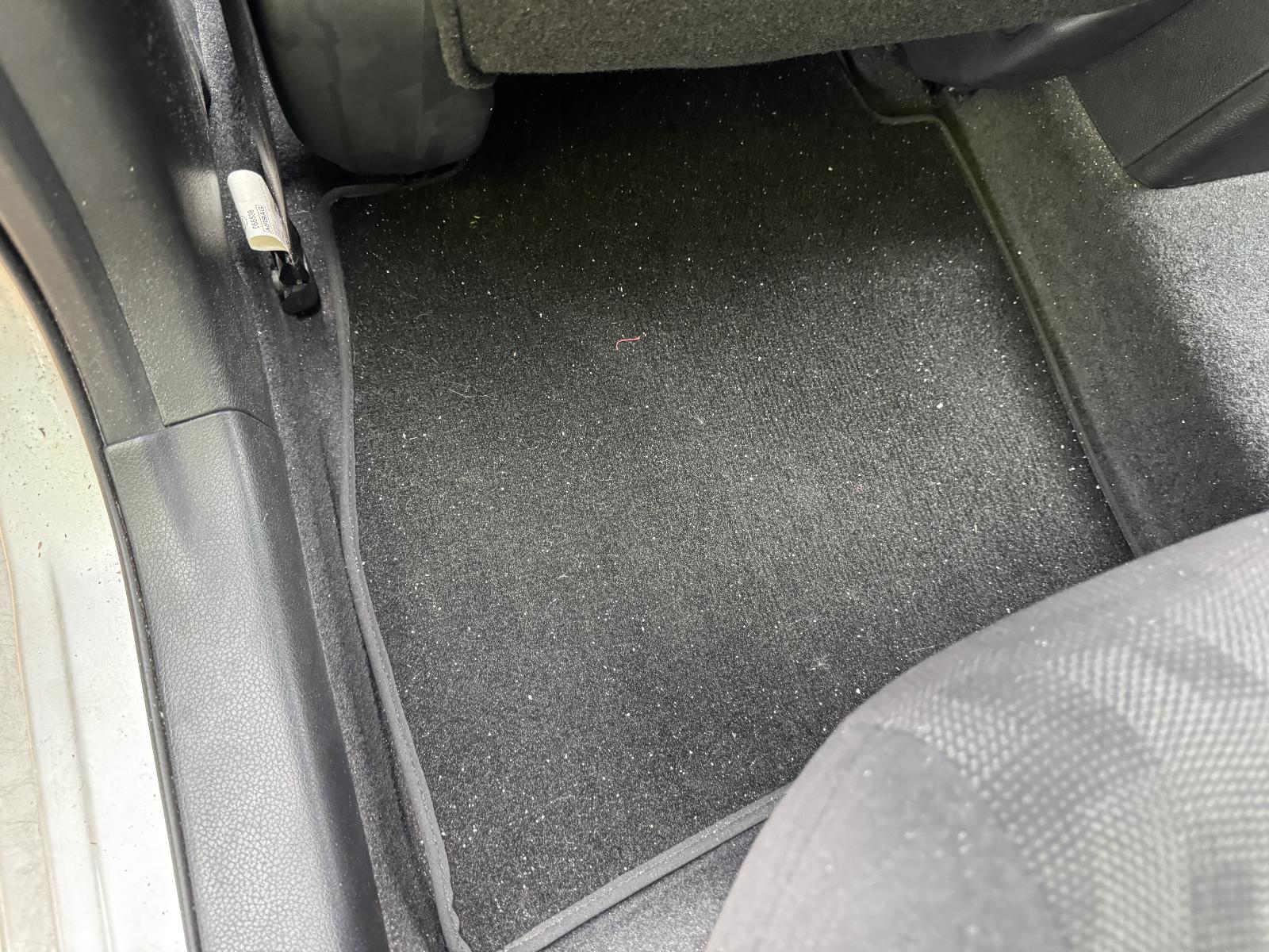 View NISSAN PULSAR 2015 4 Door Sedan Breaking