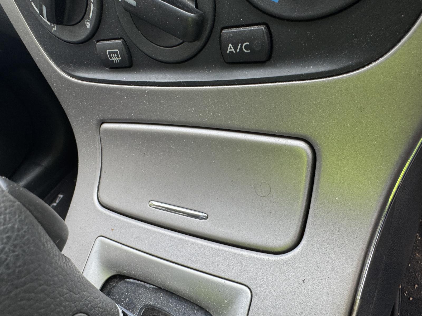 View NISSAN PULSAR 2015 4 Door Sedan Breaking