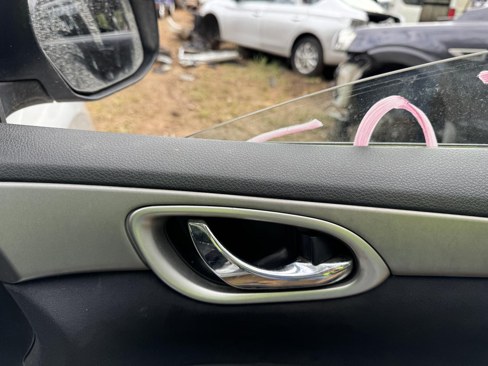View NISSAN PULSAR 2015 4 Door Sedan Breaking